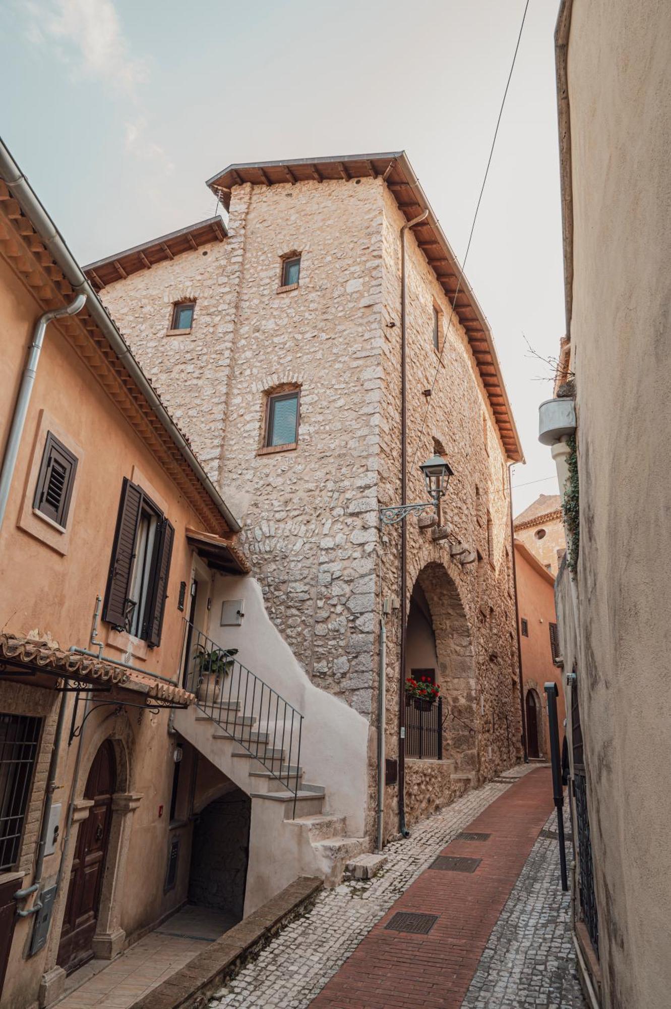 مبيت وإفطار Prossedi Locanda Persei المظهر الخارجي الصورة